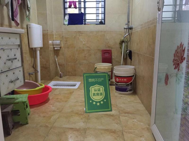 鸿昇现代城精装三房毛坯价格出售