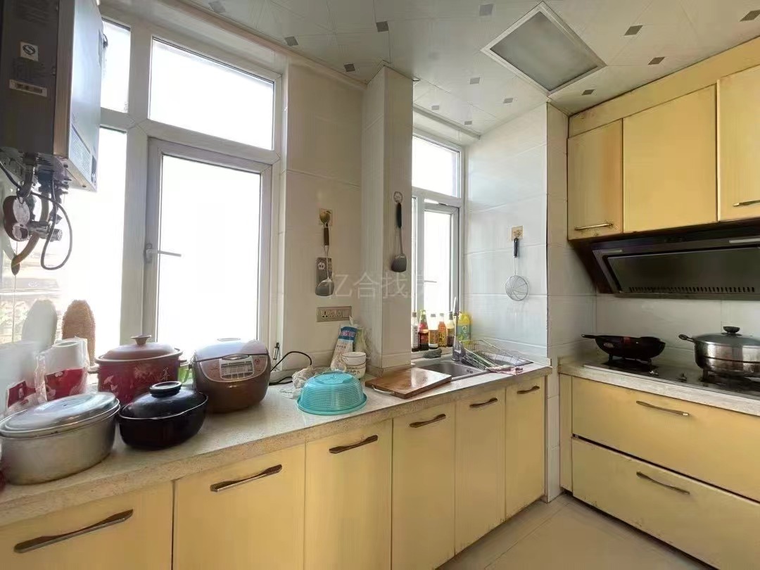 70，捡漏，纽芬兰，天下城市星座精装三房，主城区地段