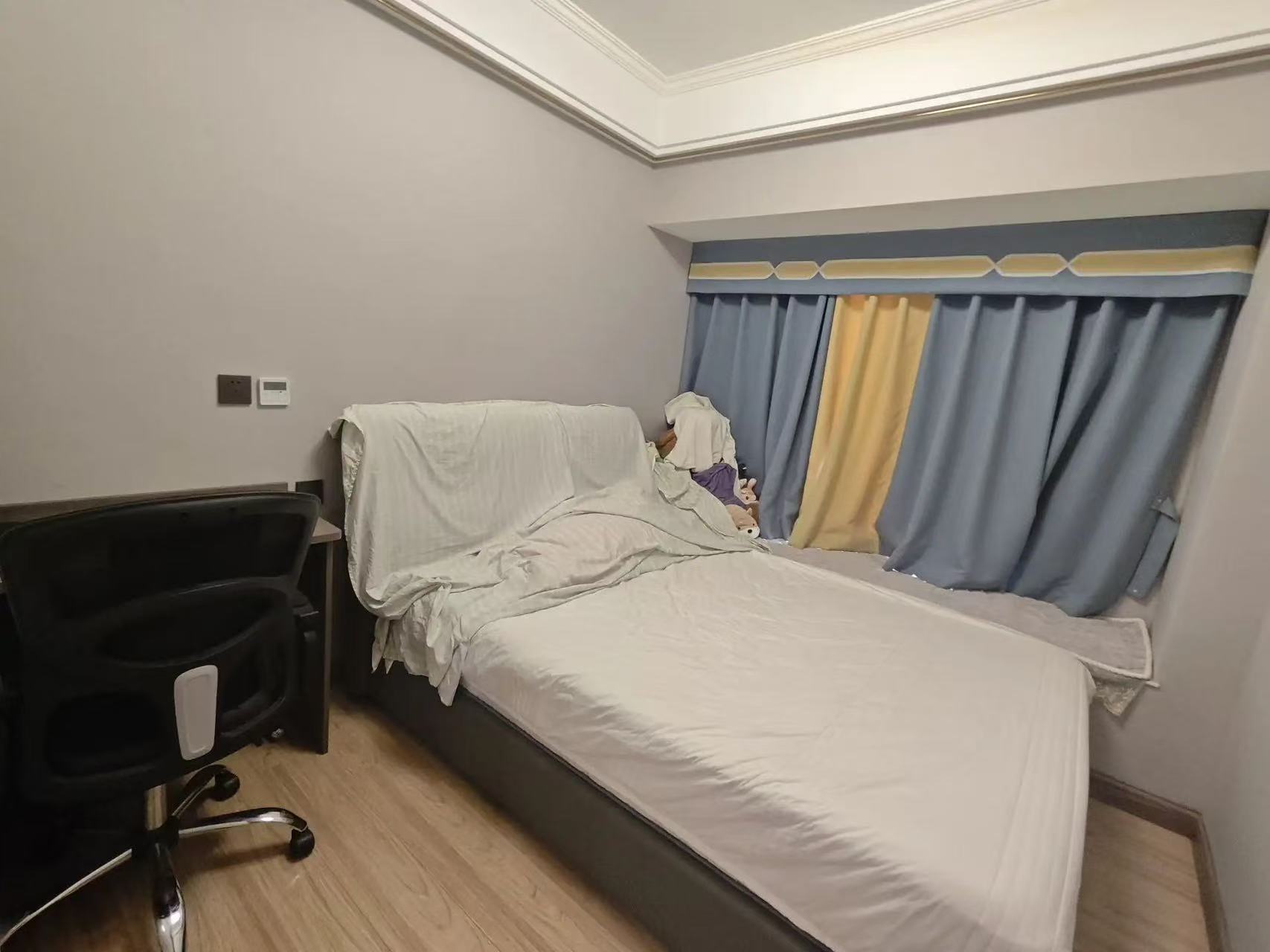 城南，碧桂园，单价5800，精装四房，成色新，证满二，好楼层