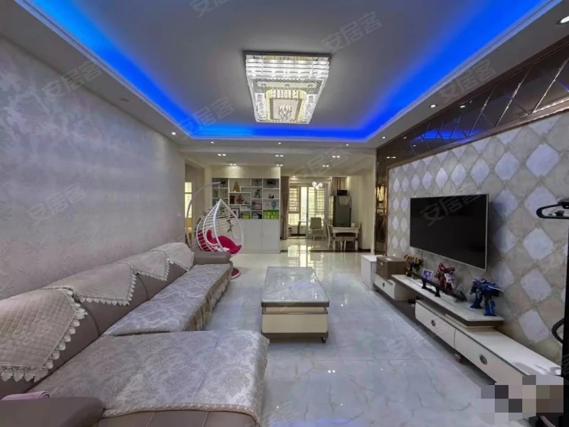 捡漏，急卖，城南元泰，边户，三中门口，电梯精装3房2卫，证满二