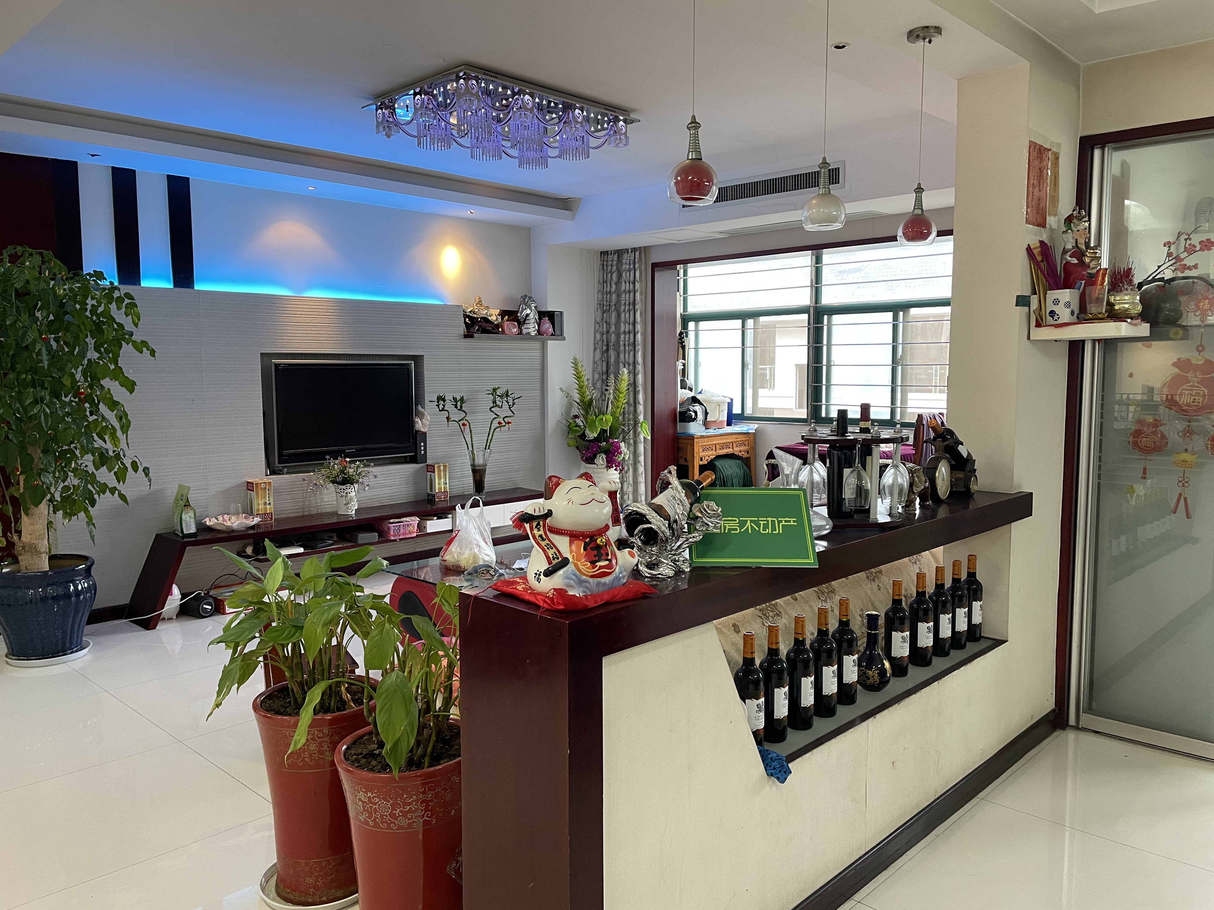 武商城市花园电梯房154平3房地段好楼层好诚心出售