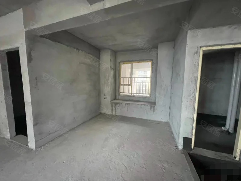 捡漏，城南，新城名都，毛坯3房2卫，电梯好楼层21楼，单价6000，带地下停车位，还满二，