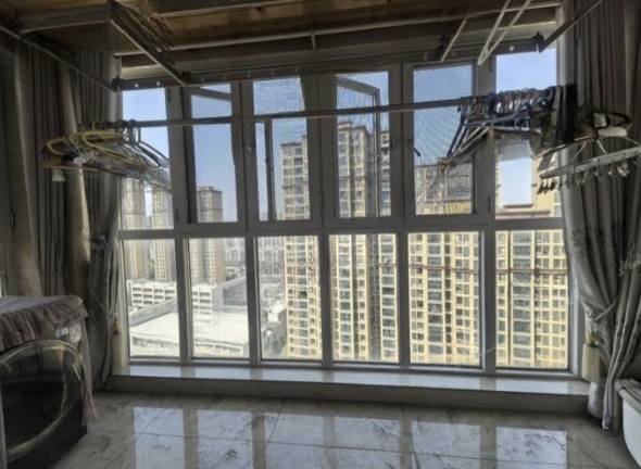 343，城南，新城一号，精装大4房2卫，电梯好楼层，全屋中央空调➕暖气，成色新，满二