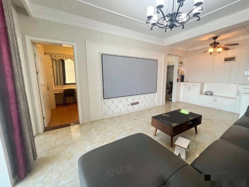 425，仙桃中学旁，红树湾，精装两房，三十几万，性价比高，证满二，