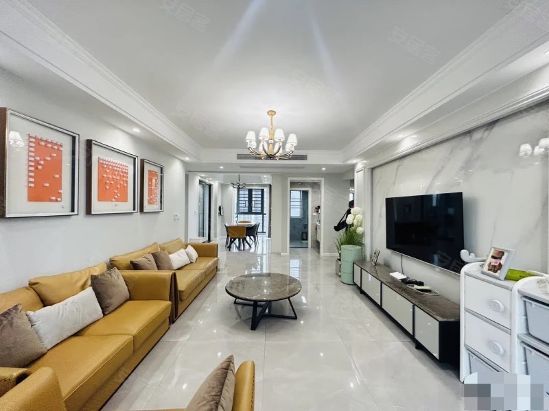 房东亏本出售，森林国际， 精装大4房，好楼层，几乎全新，新二中 二小