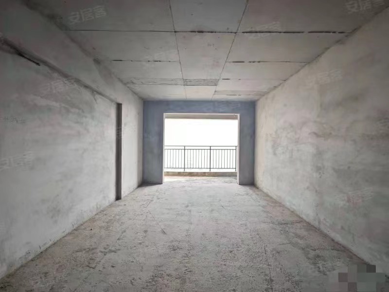 313，武商旁，单价3700，电梯房，123平，证满二，诚心出售