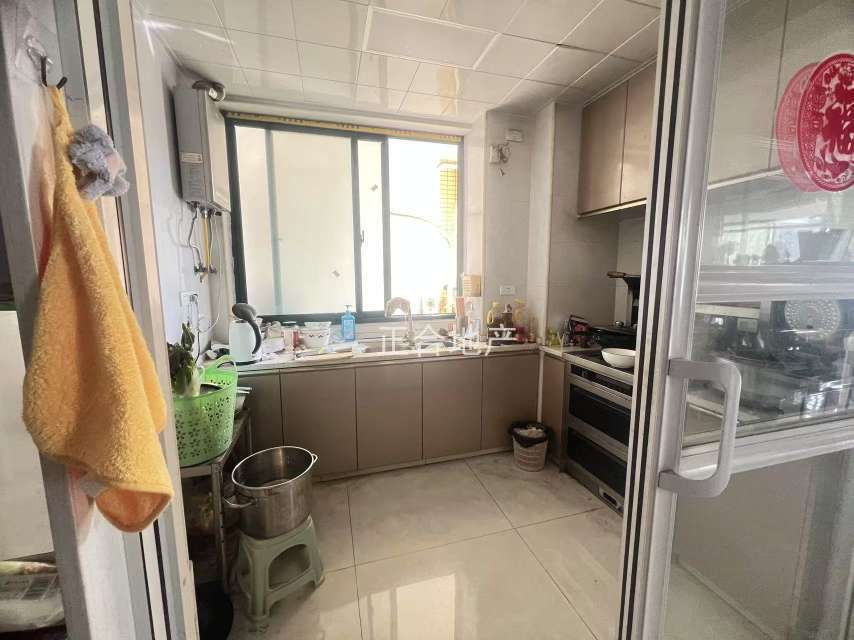 捡漏，城南，新城壹号五期，精装三房，单价5000，电梯好楼层17楼，满二