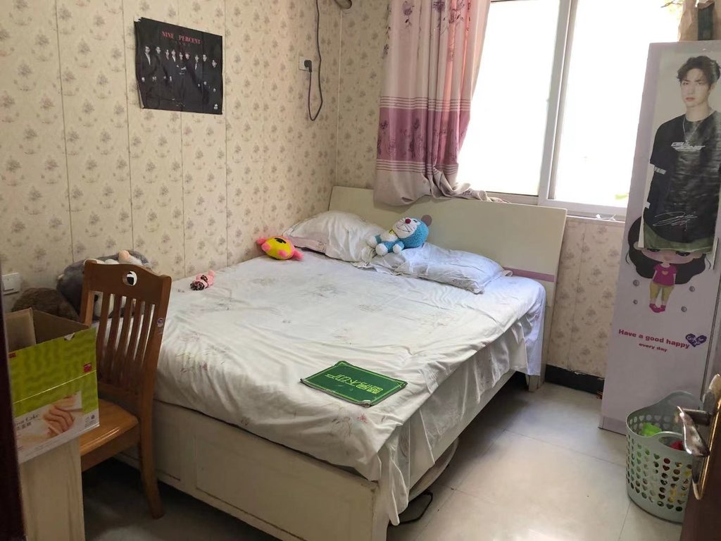 世纪雅园精装两房步梯中层周边配套齐全生活方便