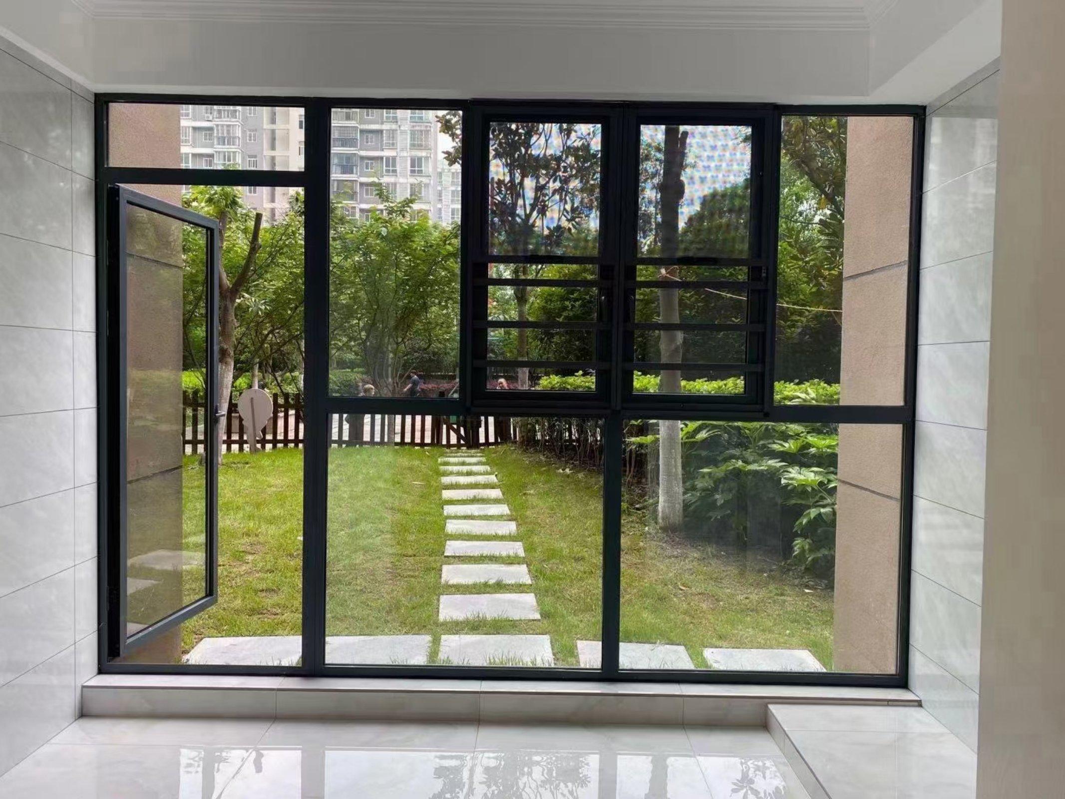 新三中门口，精装三房带大院子，采光好，超宽楼间距