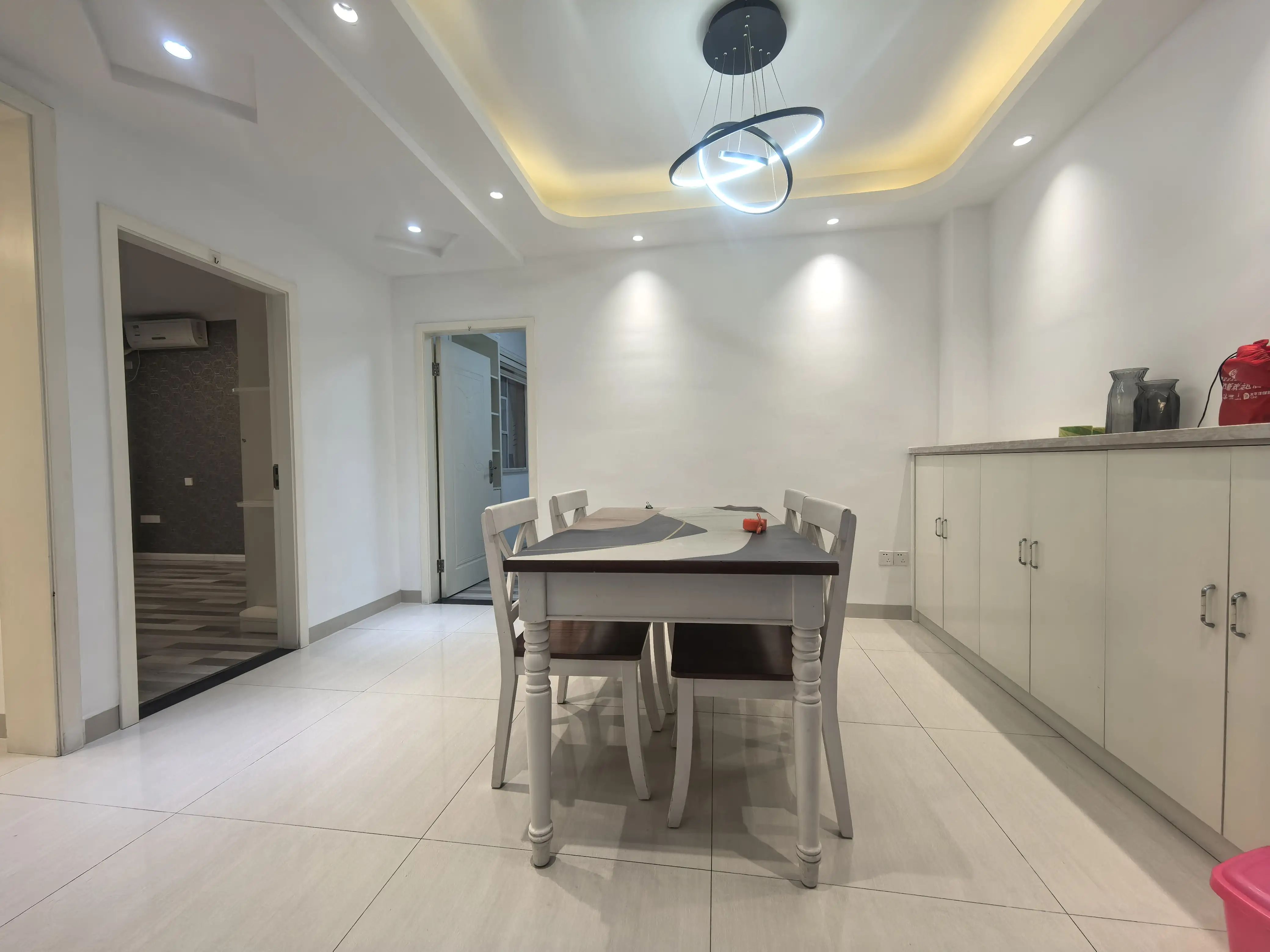 城南，捡漏，紫金城，电梯小高层，好楼层，成色新，精装两房，证满二