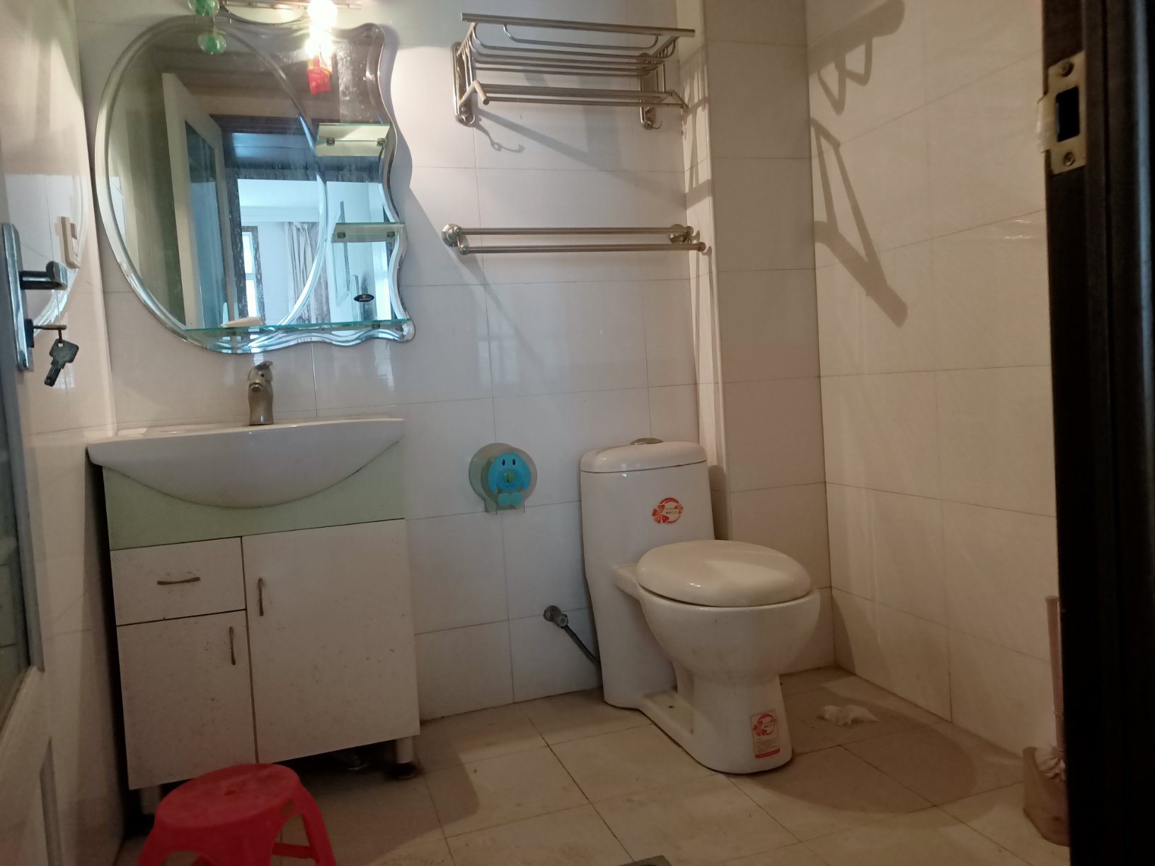 步行街公安局文明楼202平大面积四室两厅两厅超大阳台