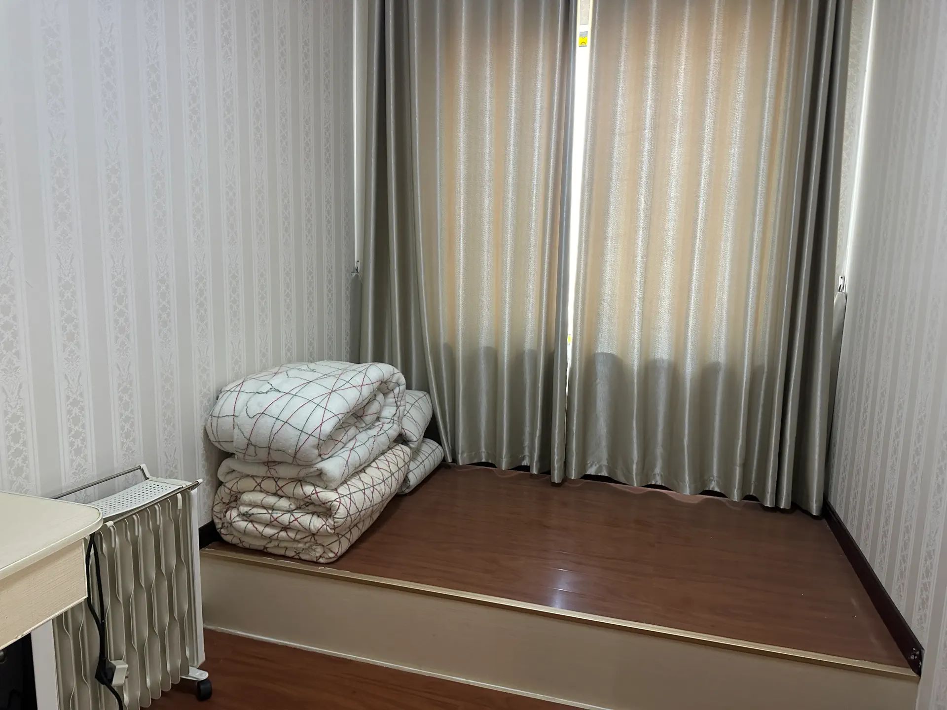 降价了，捡漏武商旁，小高层电梯房，精装8成新，送入户花园