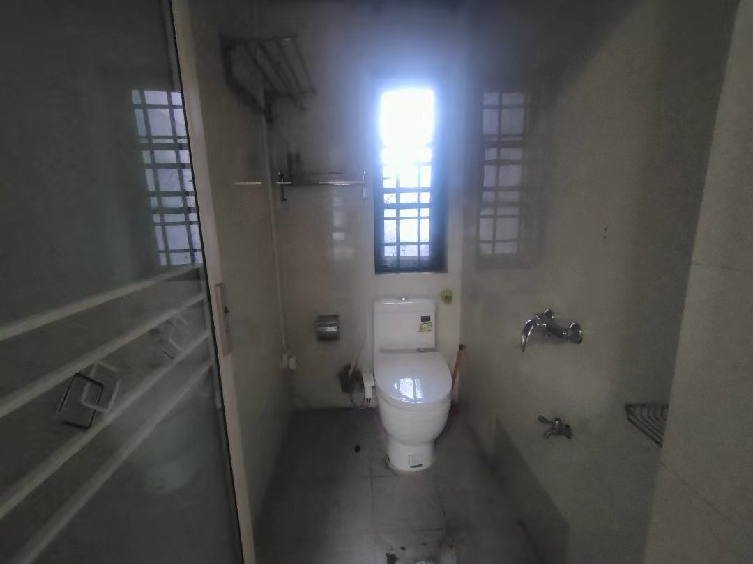 德政金园香榭里北.精装三房带露台.证件满二.看房有钥匙