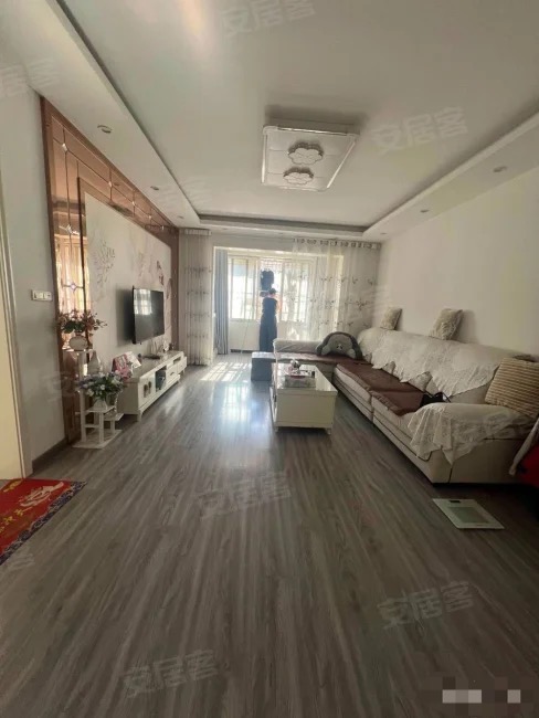 捡漏，商城附近，步梯2楼，精装3室2厅2卫，实验晓学，三中，