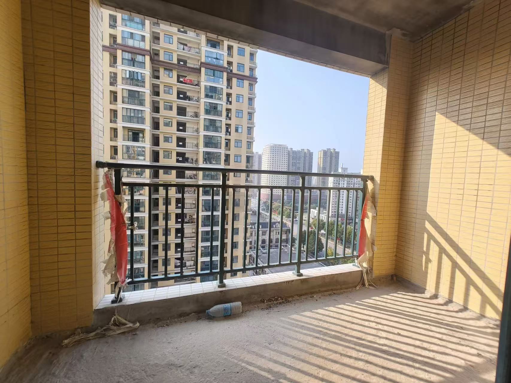 捡漏，城南，新街， 好楼层， 单价只要3900左右，证件满二