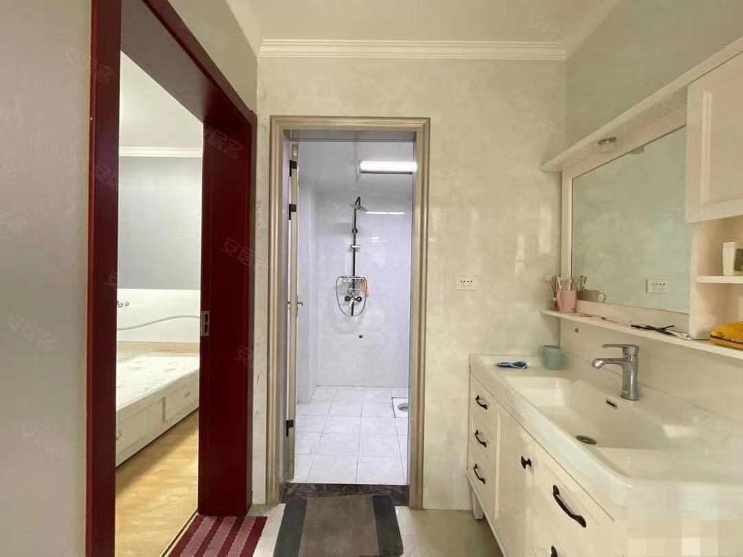 92，速度捡漏，满庭春，精装5000​，证满二，好楼层，采光好