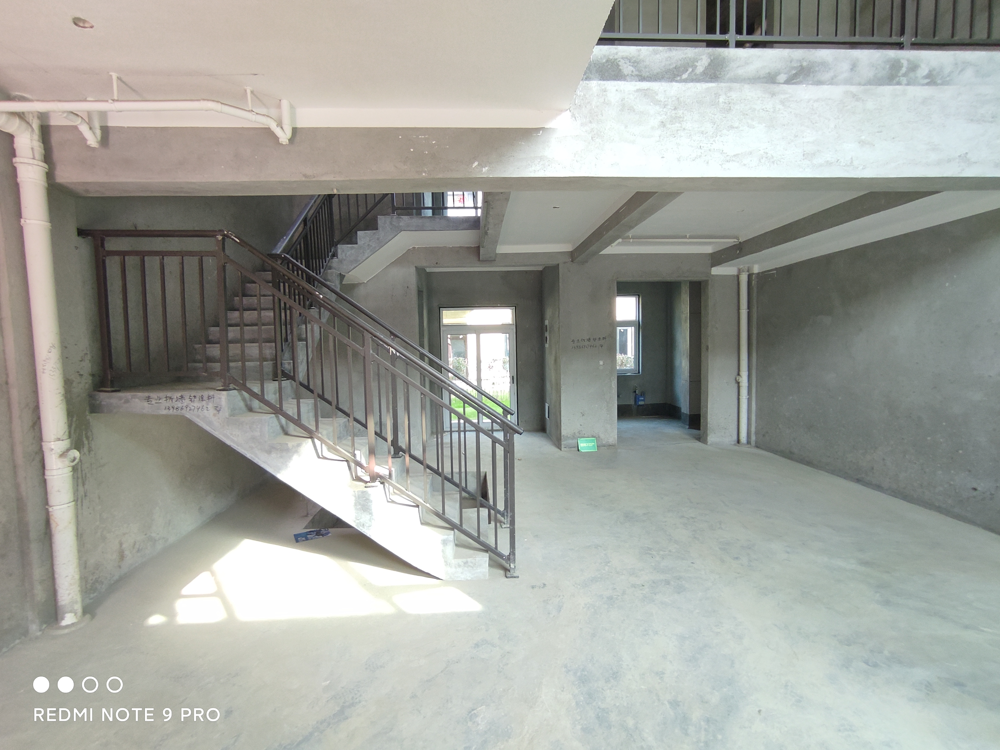 祥生观棠府连排别墅静谧舒适的环境带超大花园业主诚心保本卖为您的品质生活保驾护航