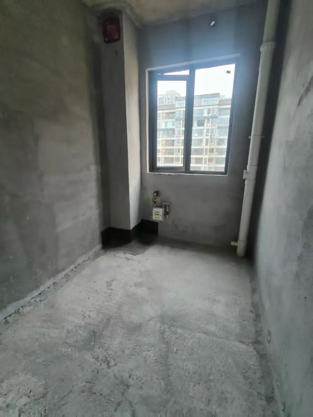 城南，荣怀及‮世第‬家A区，纯‬东边户，‮阳双‬台，‮野视‬好，单价5199