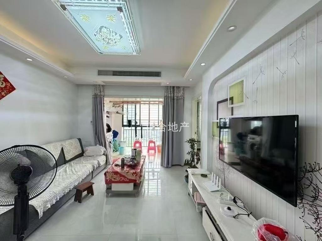 房东急售，满庭春，精装小三房，电梯中间楼层，证满二，亏本出售