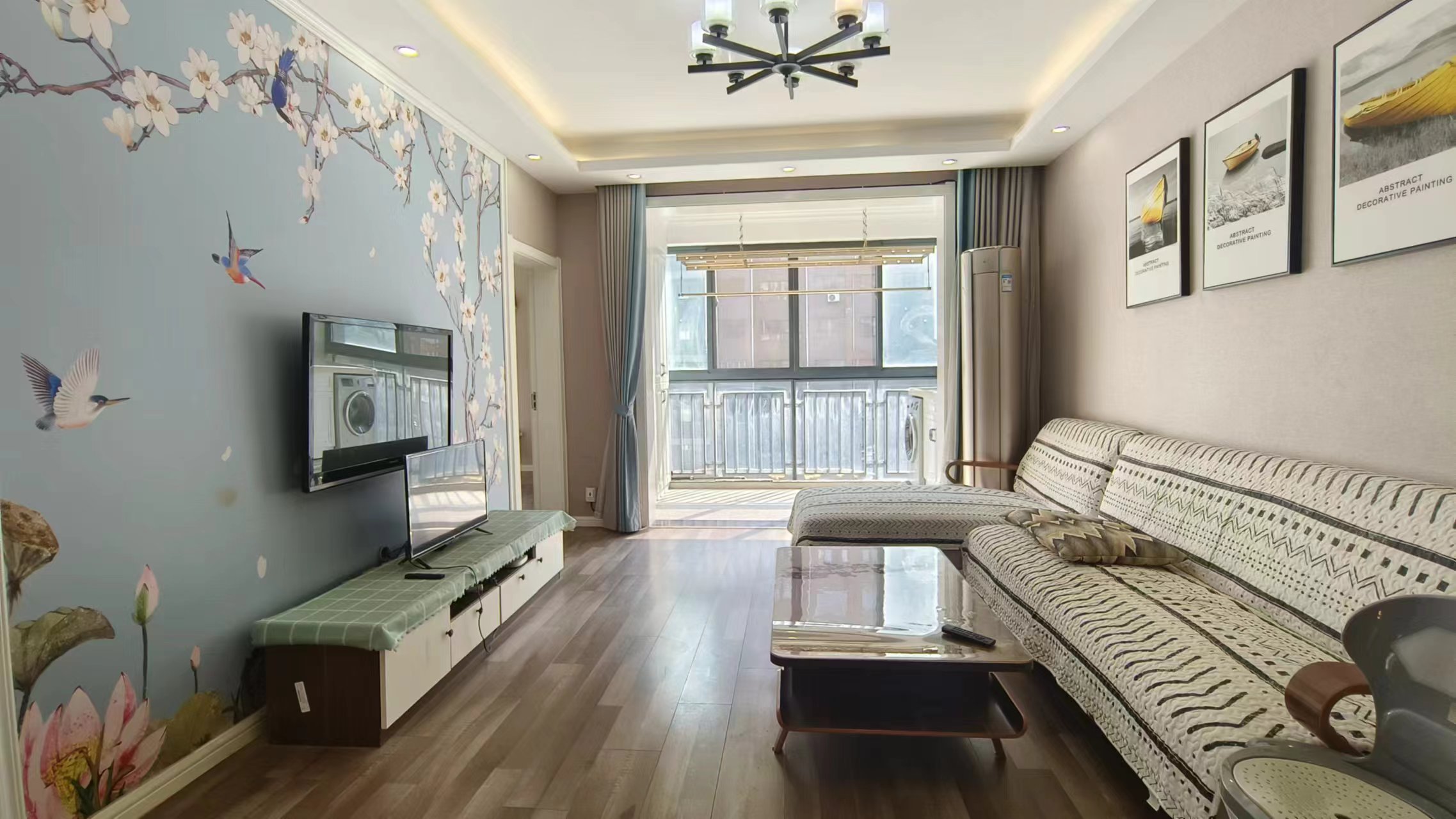 世纪雅园.精装三房.中间楼层.出门就是學笑.看房方便