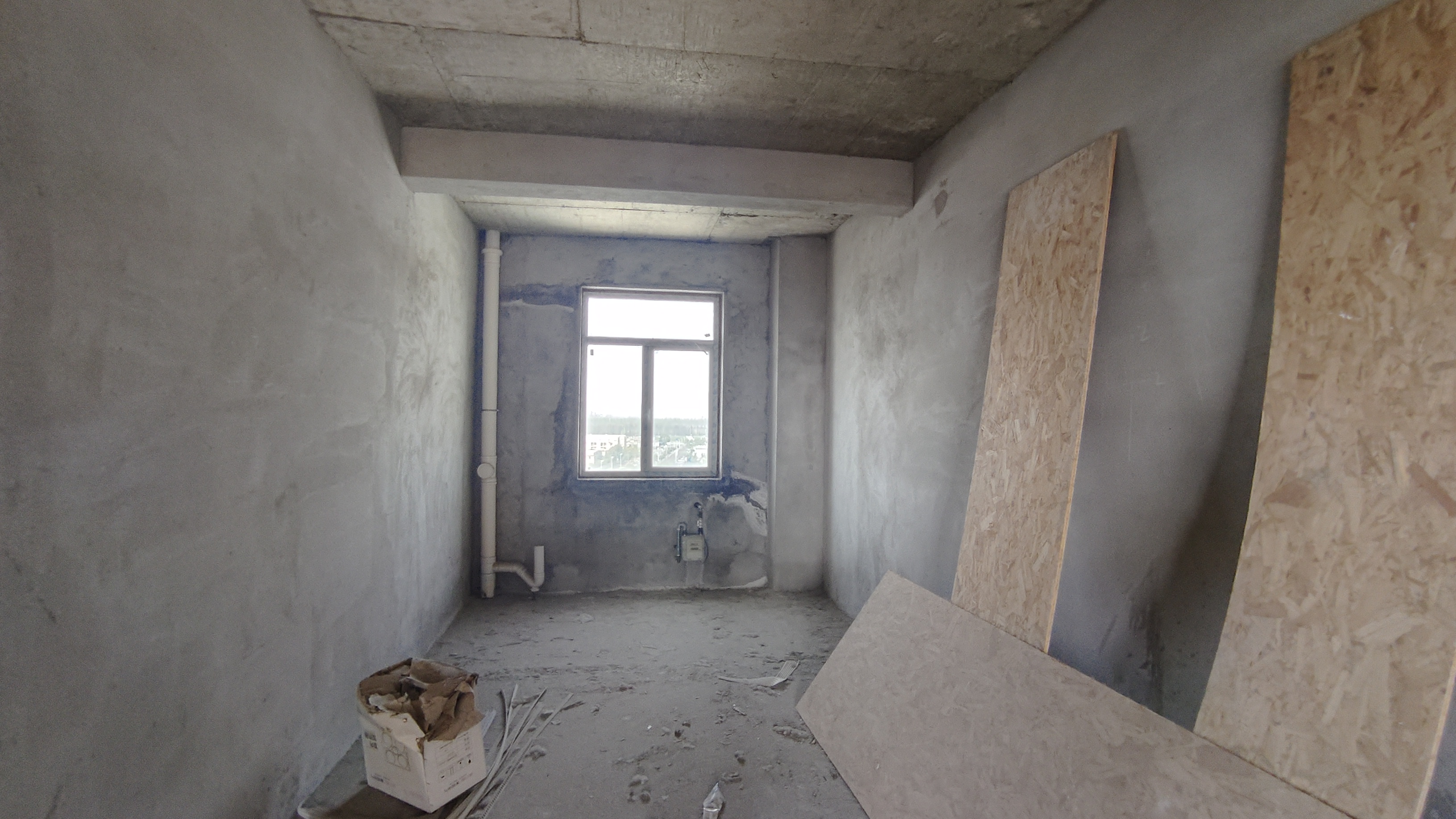 时代天骄.毛坯边户三房.证件满二.看房方便