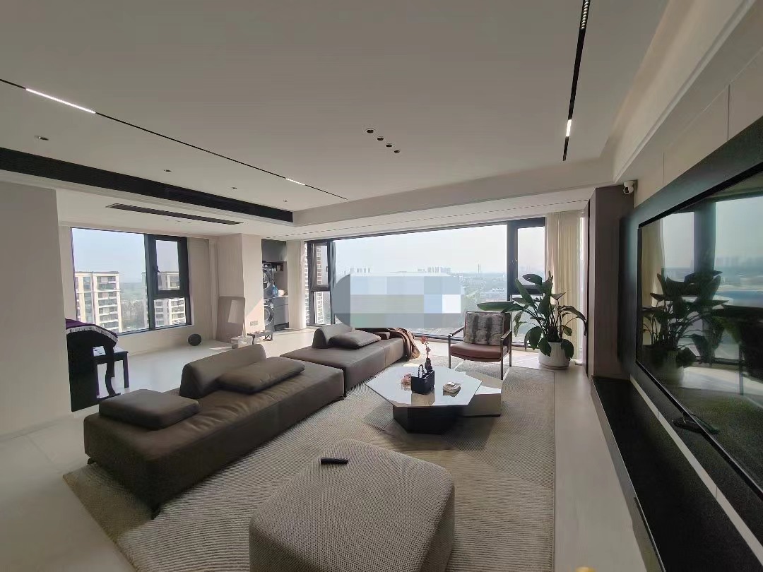 降价了，降价了，祥生观澜府 ，小高层，精装大三房， 大阳台落地窗，全屋定制家居 品牌家具家电全送，