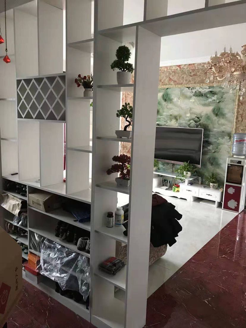 城南精装步梯4楼，看房方便，带地下室精装修