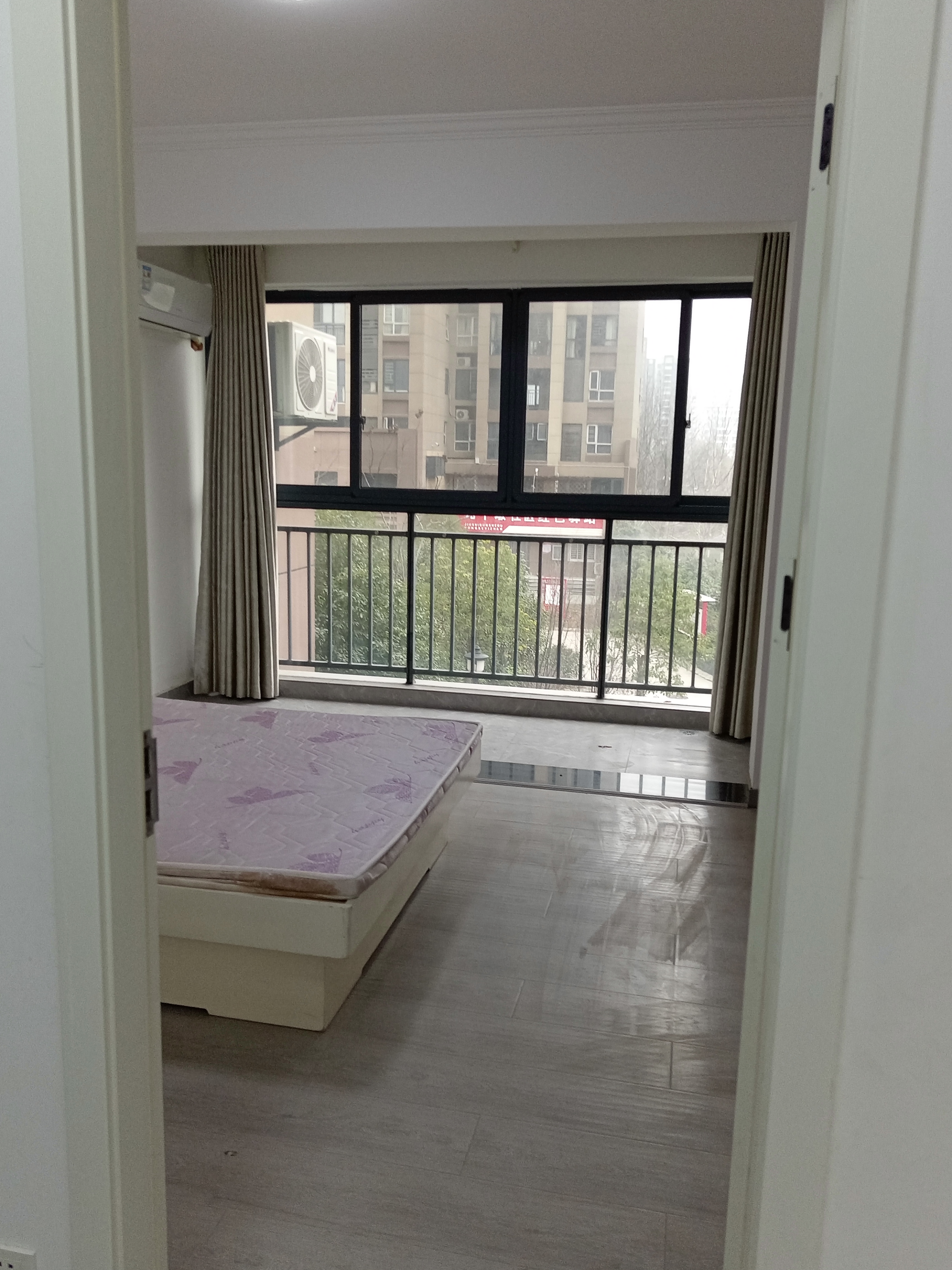 元泰租房三房两卫家电齐全价格实惠