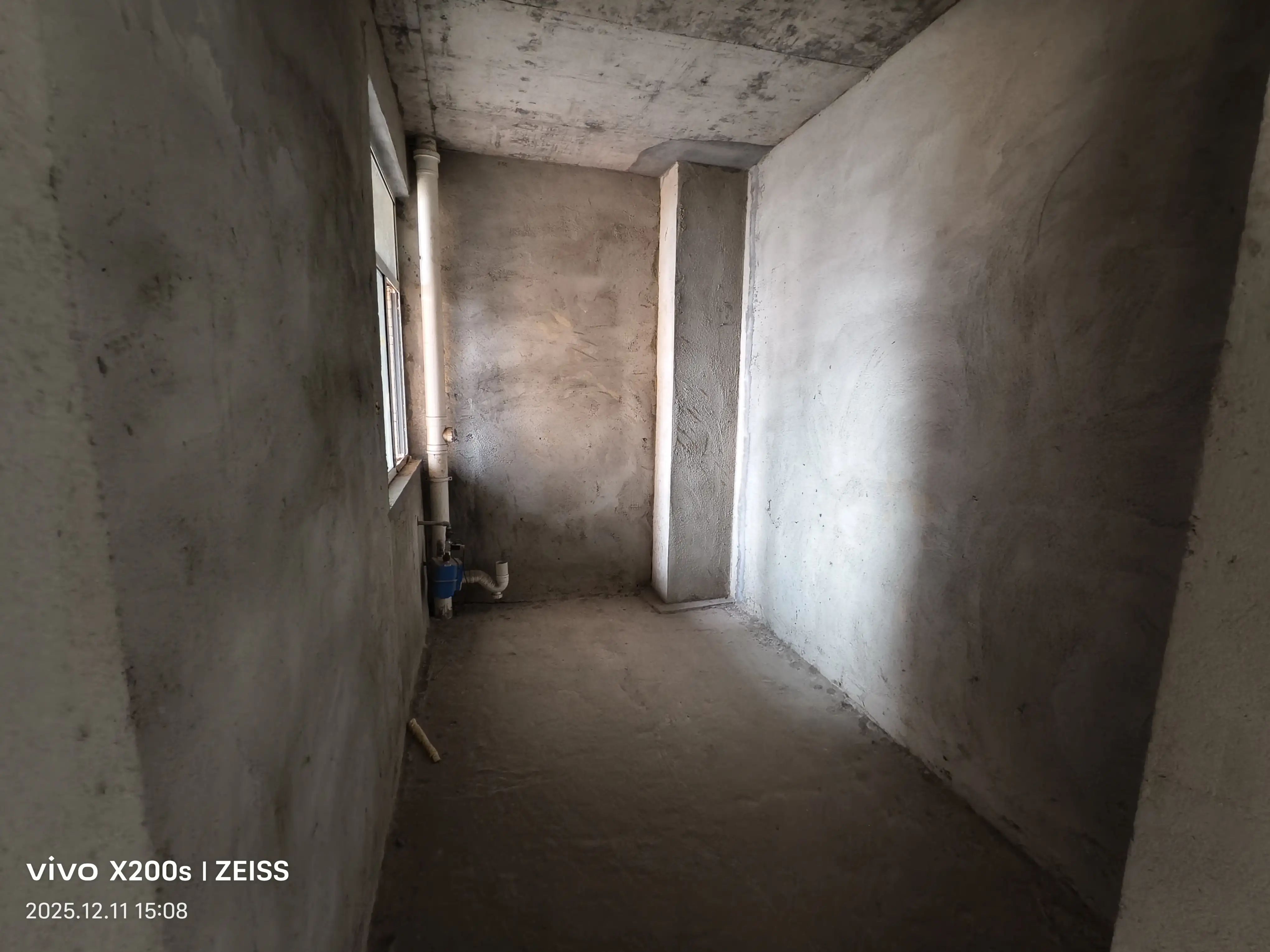 捡漏，时代天骄，单价2850，毛坯三房，好楼层20楼。证满二