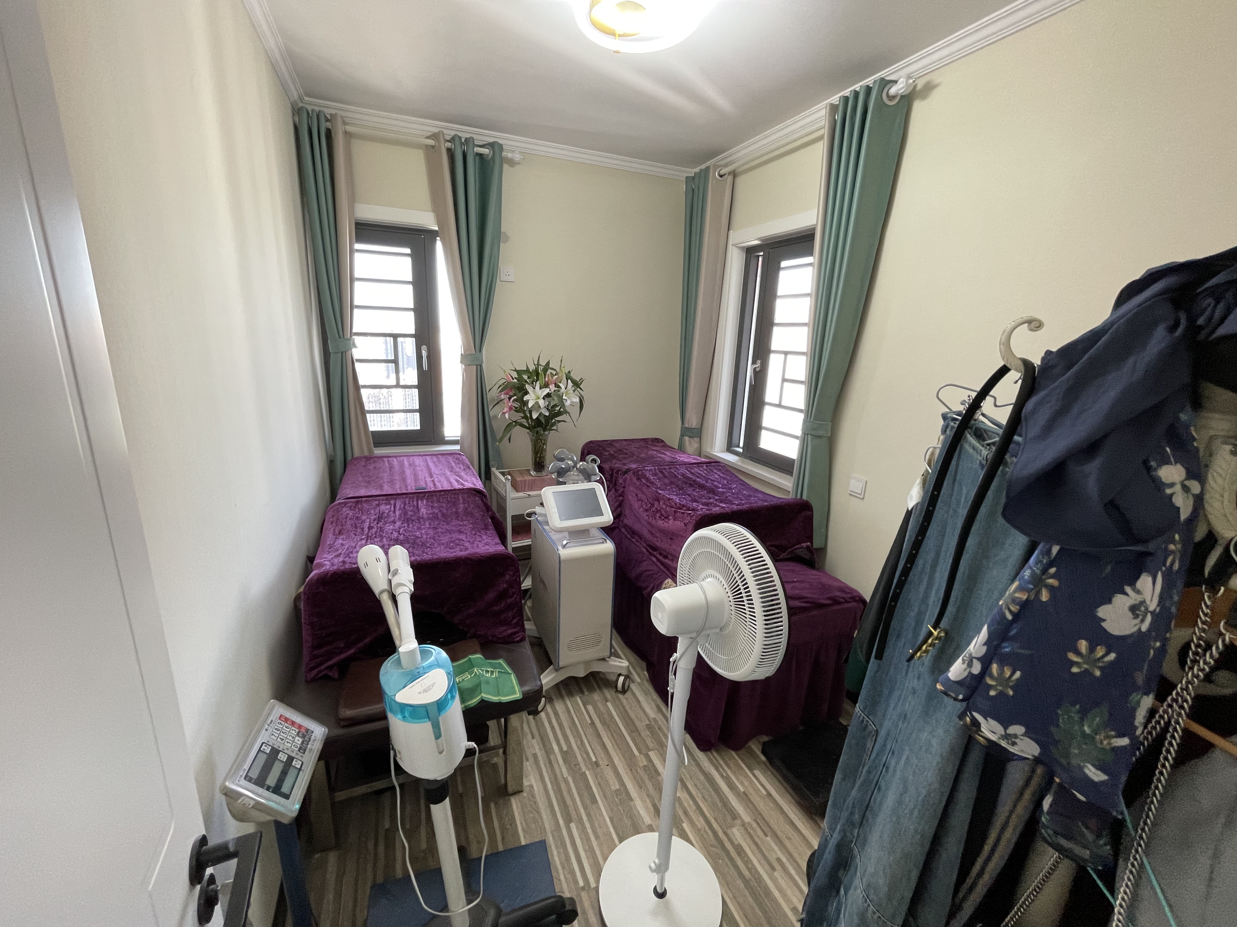 福星城双阳台精装修家电齐全直接可以住视野广阔