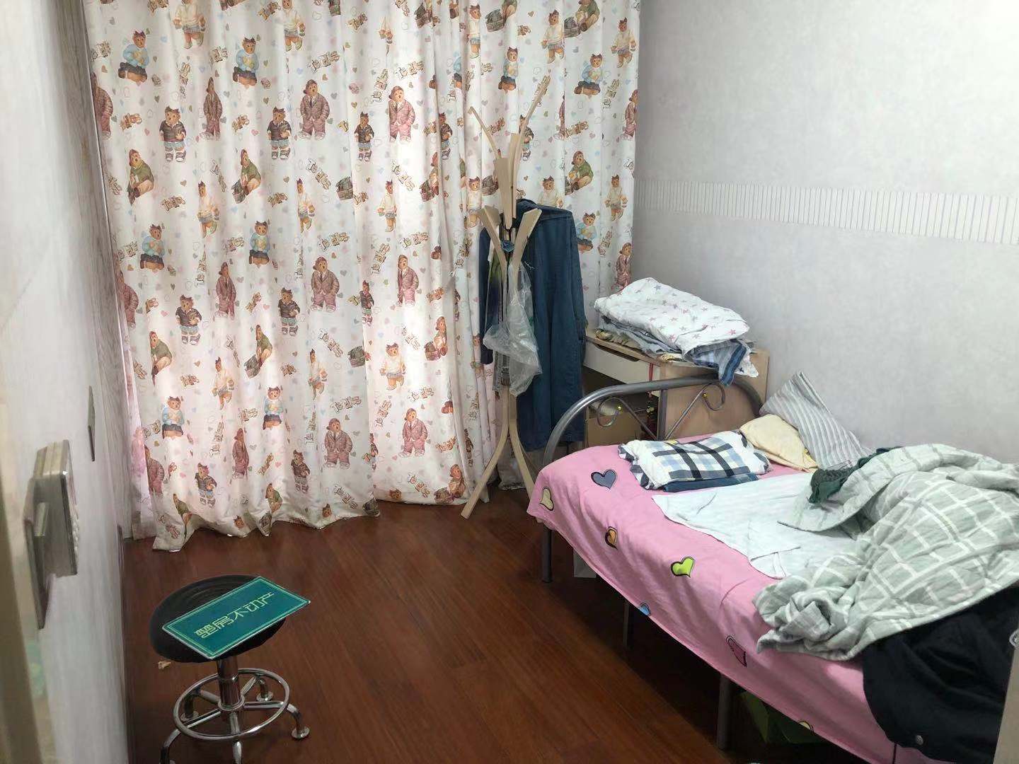 圣淘沙，精装大三房，楼层超好， 看房！