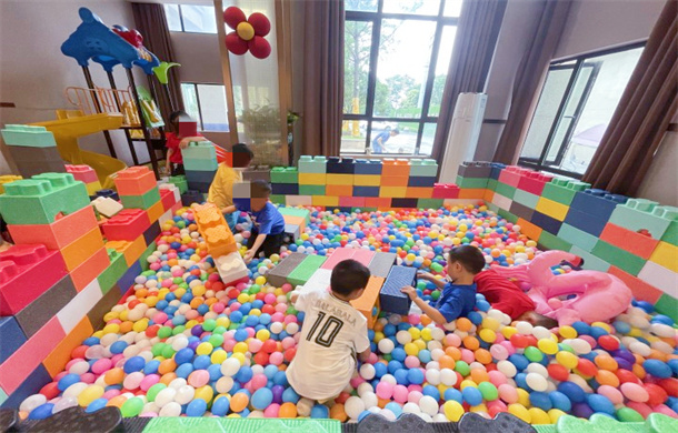 欢乐童年，七彩六一 荣怀·及第世家 六一嘉年华欢乐上演