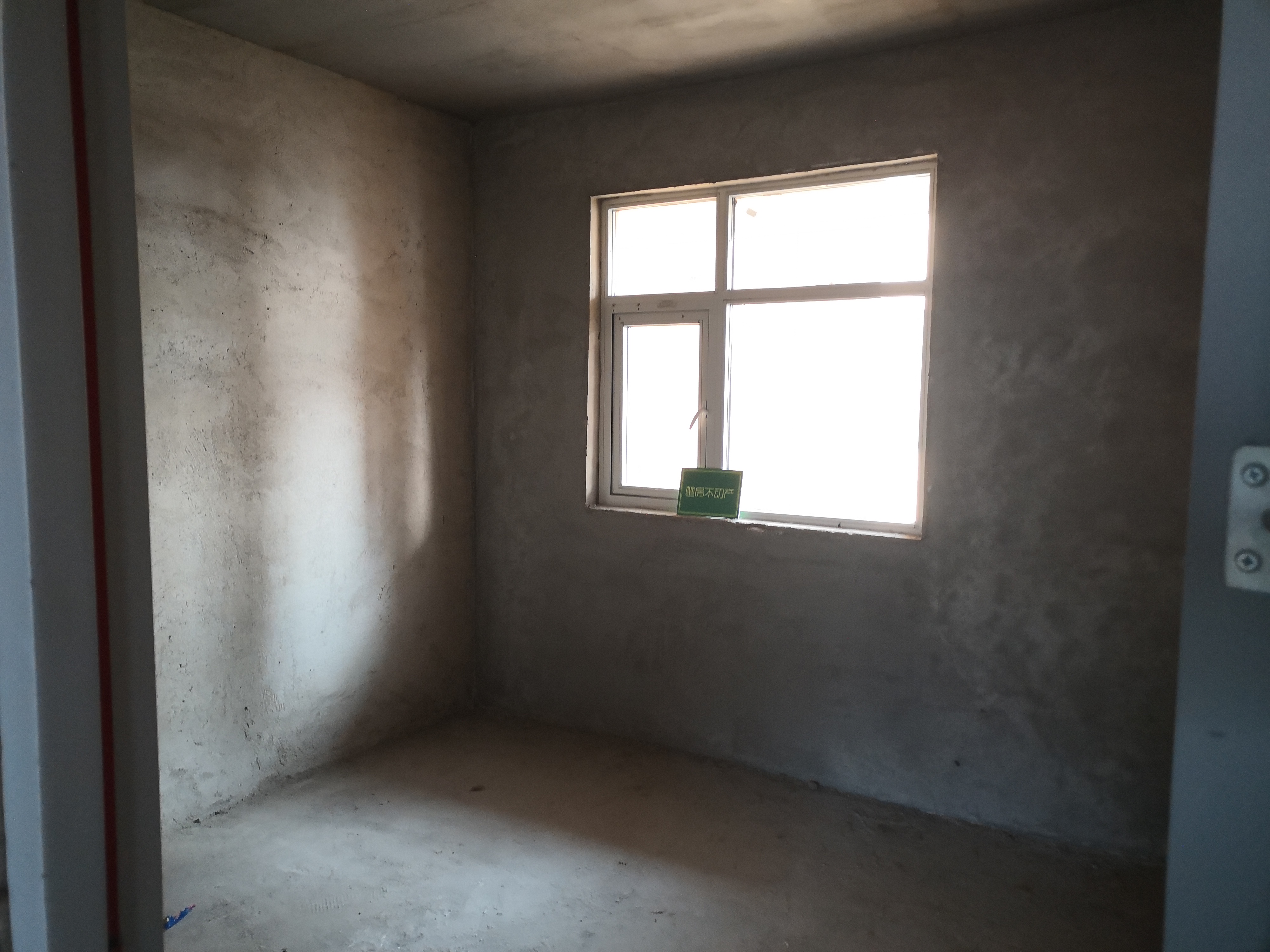 沔阳清华园就在新贰钟旁中间好楼层边户采光好滴狠带车位