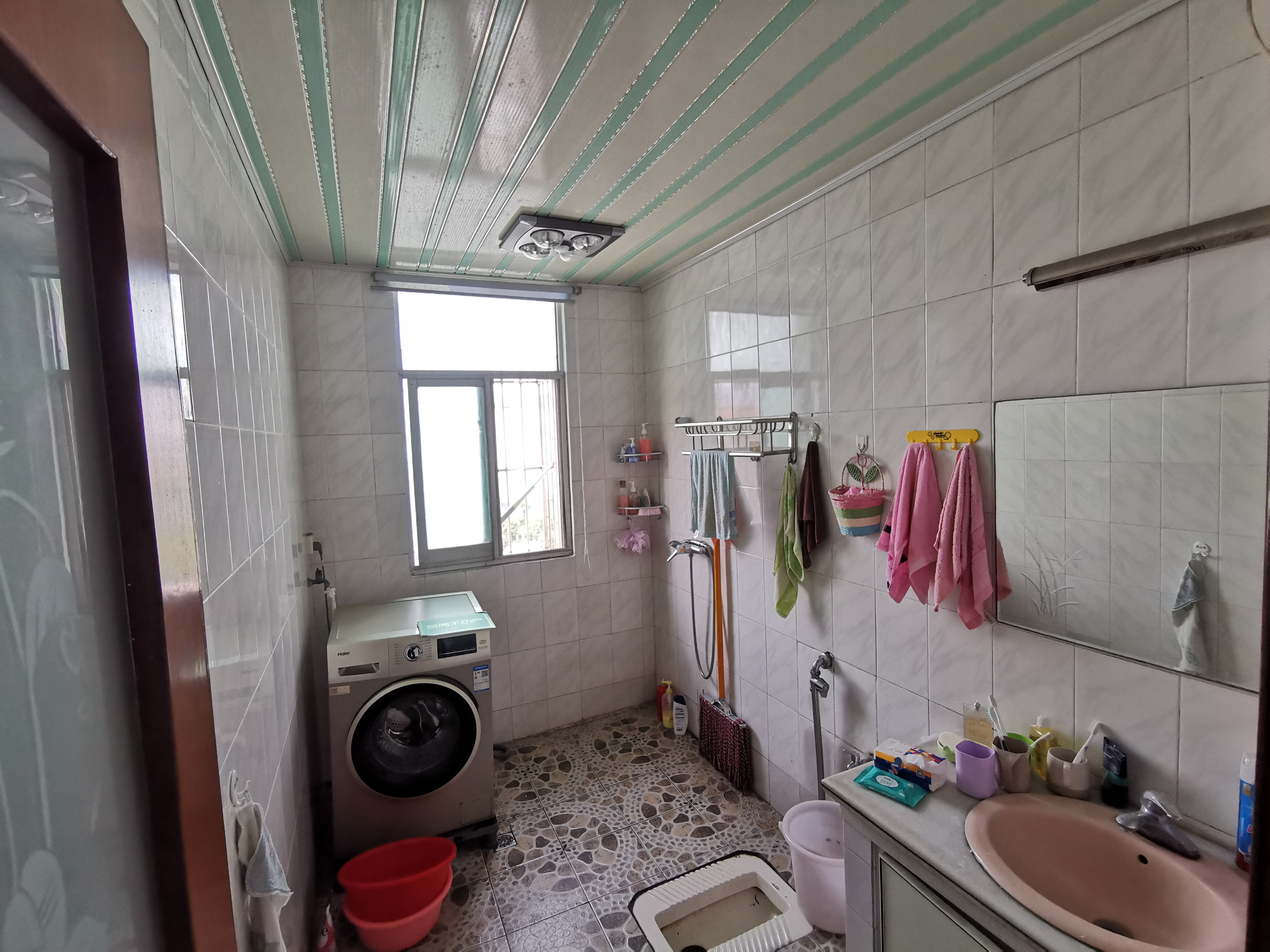 武商对面五建宿舍精装两房南北通透三面采光周边配套齐全