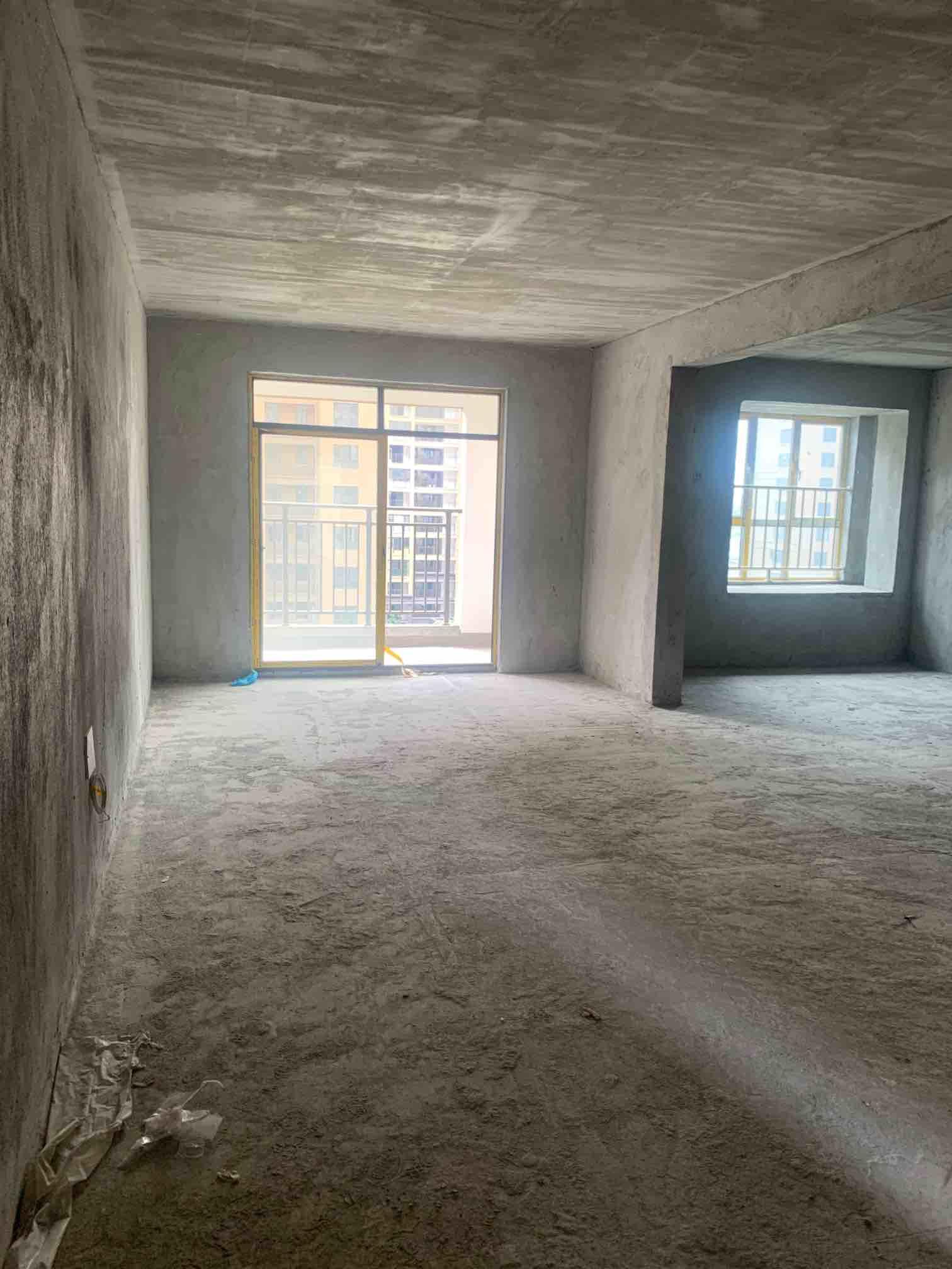 城西品质楼盘亏16万沔阳天泽园边户