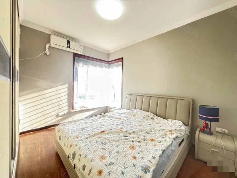 捡漏，三丰鼎城，精装两房，边户，小高层，单价4千多