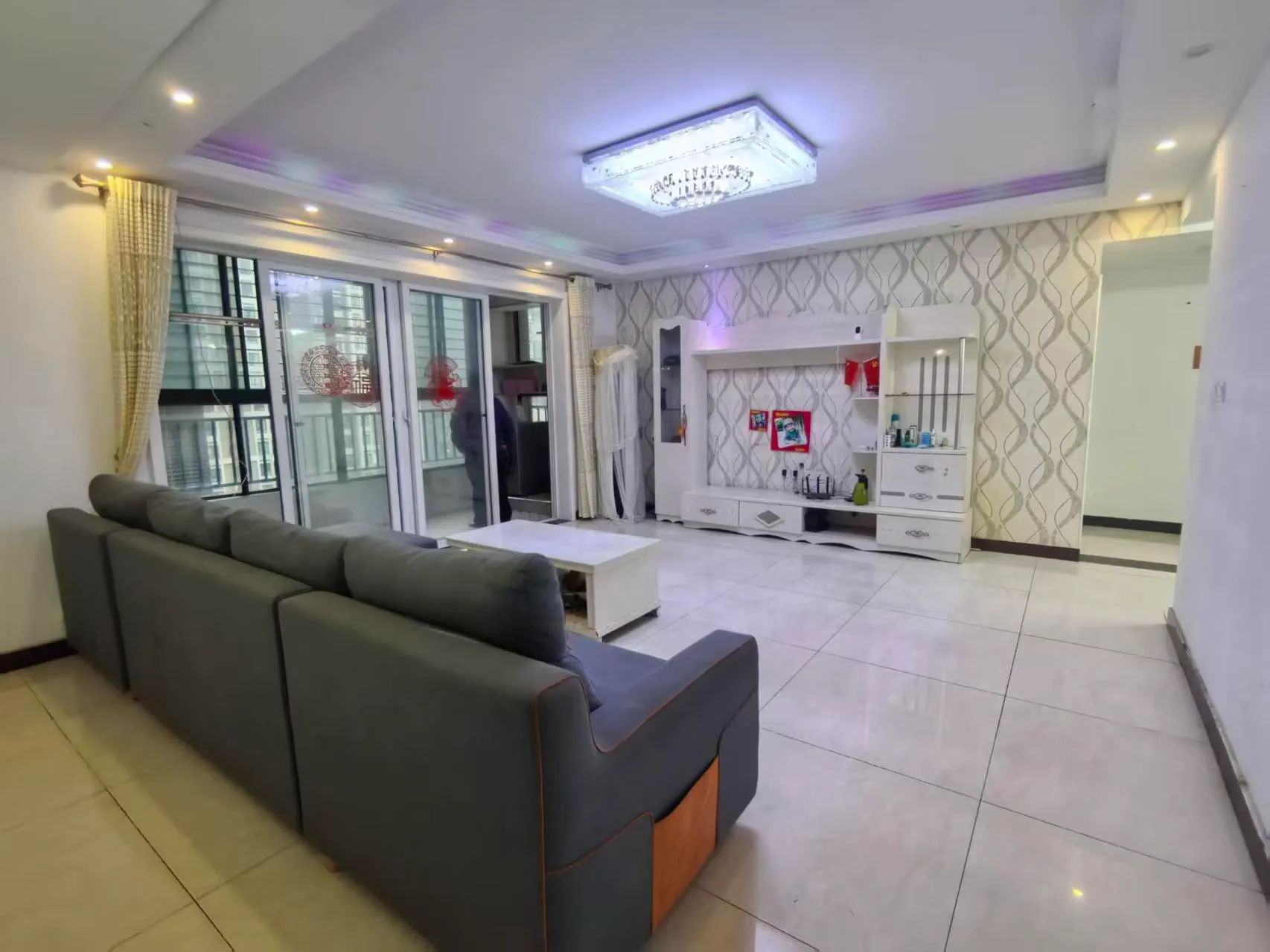 捡漏，和合国际城，电梯好楼层，边户， ​送车位，精装三房