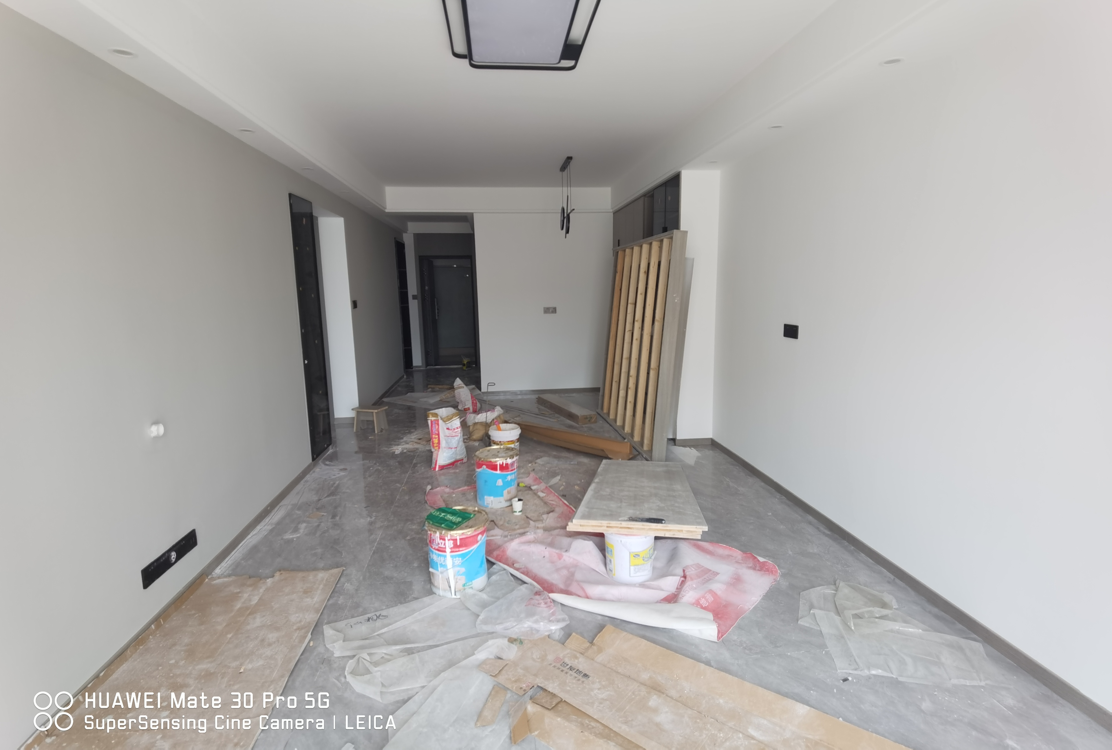 森林国际精装两房看房方便房东诚意出售