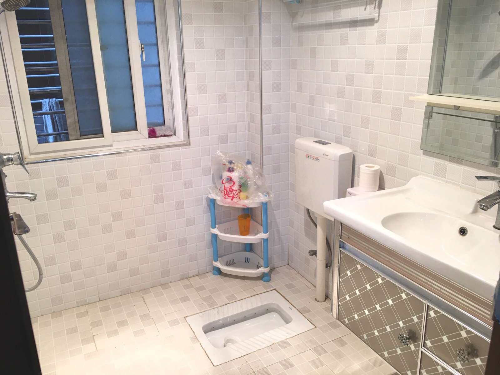 捡漏，沔阳公园旁，和园公馆，精装3房2卫➕超大双露台，步梯2楼