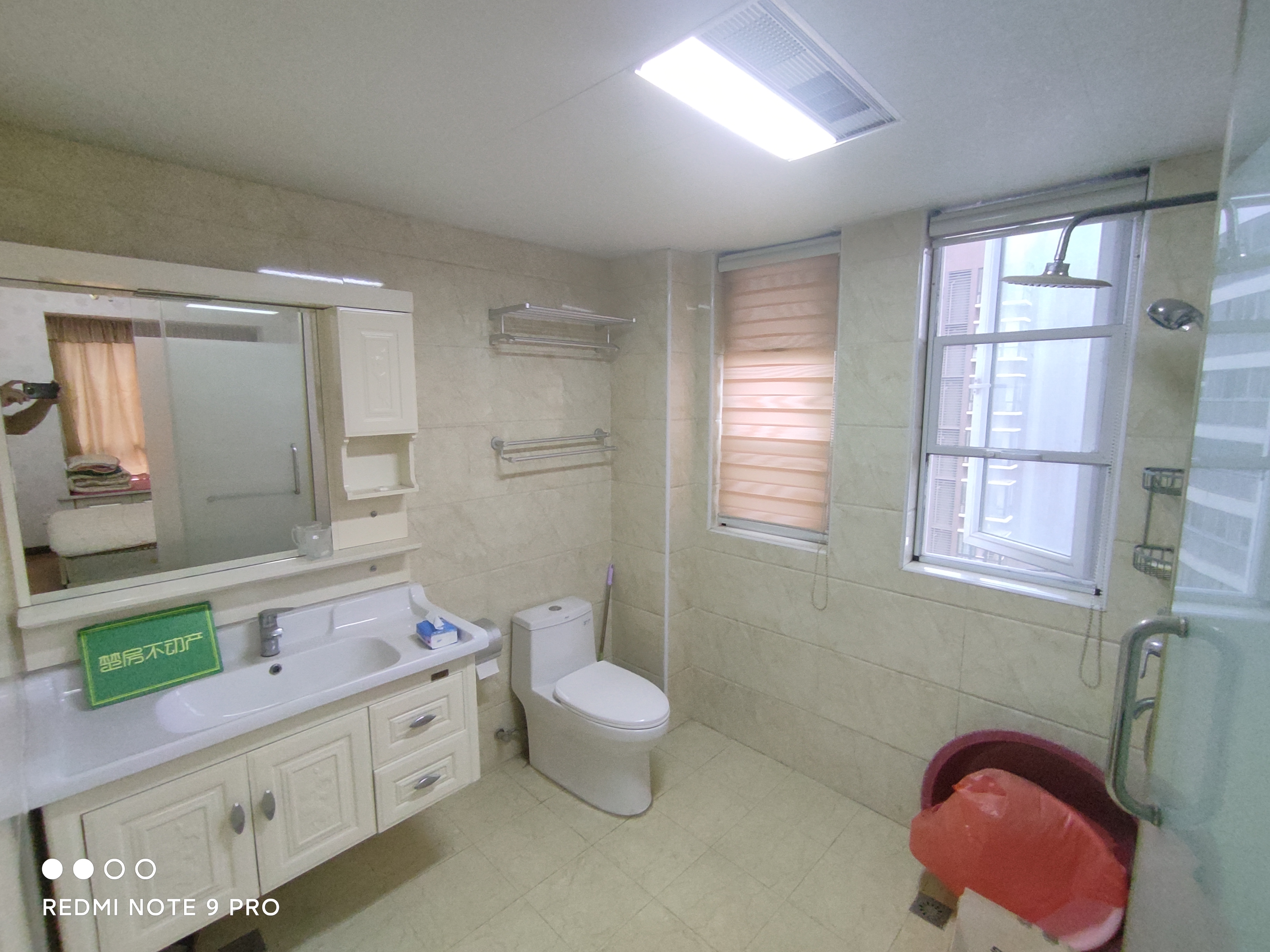 鸿昇现代城精装大三房南北通透双阳台全屋品牌装修风格楼层好证件满两年