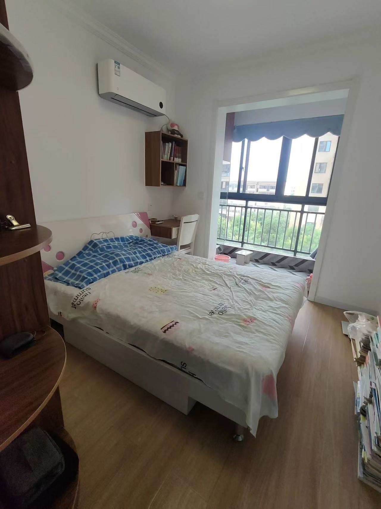 城南，荣怀，精装两房，小高层，东边户，南北双阳台，好楼层