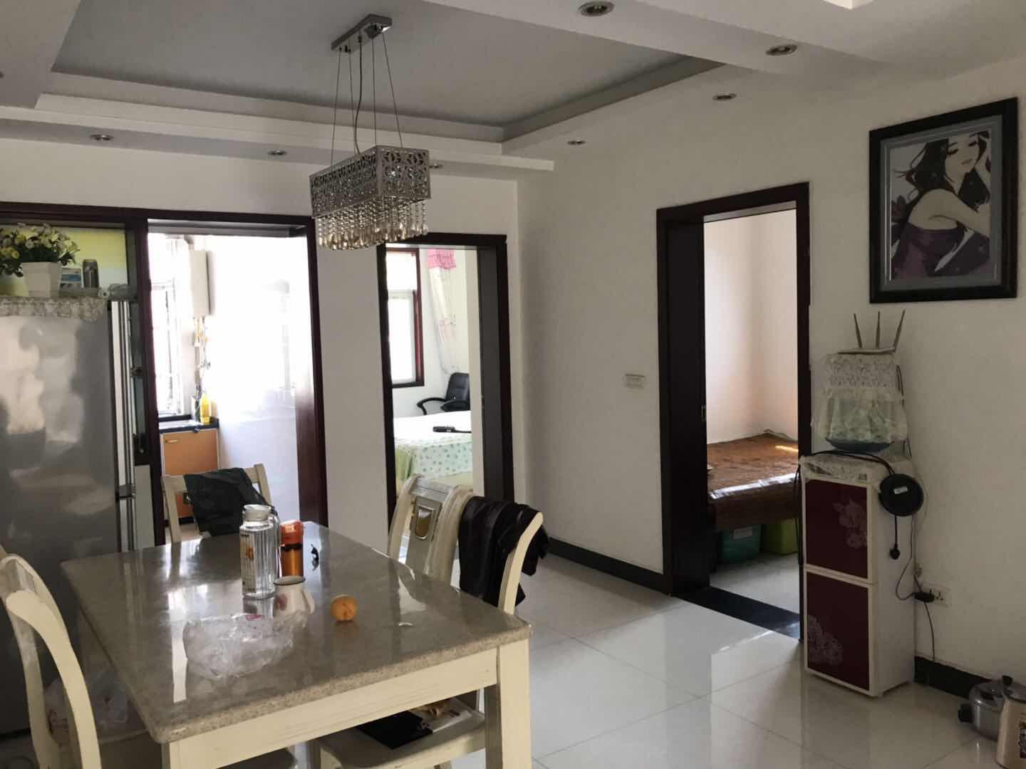 小城花园110平精装修3房2卫业主诚心卖房可压尾款