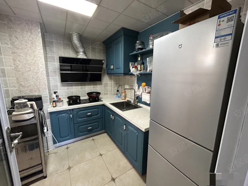 129，降价了！！！森林国际。精装大2房，装修只卖毛坯价家具家电齐全。老证