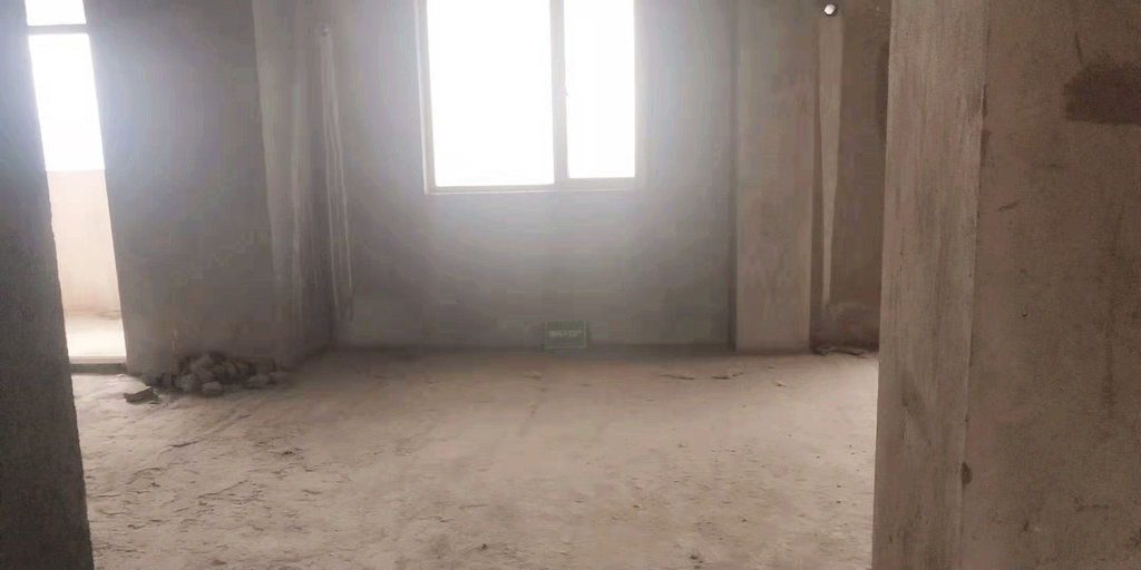 城西仙桃 附近锦绣江山瑞园毛坯三房南北通透公园式的小区环境好