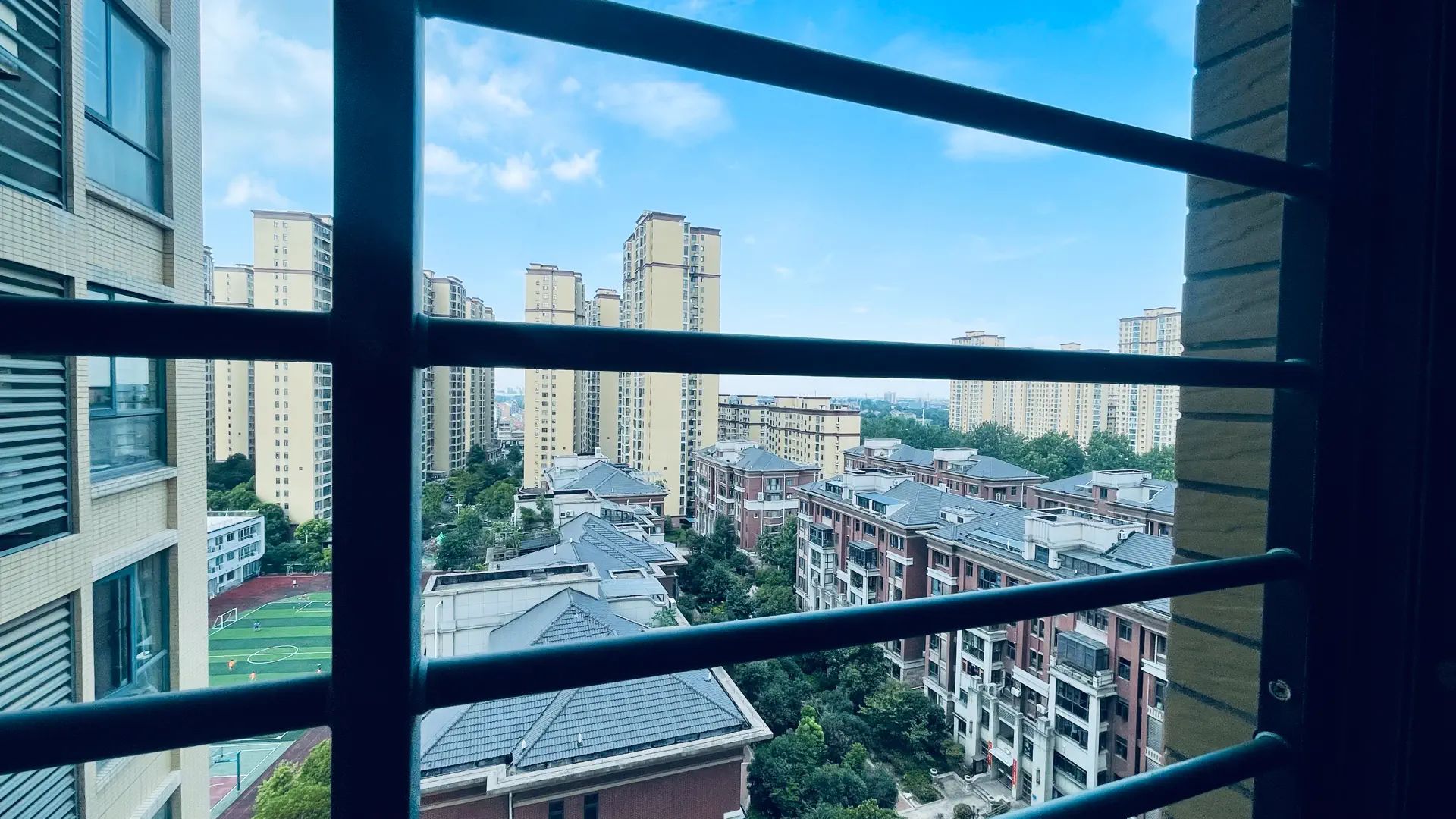 捡漏，亏本出售，新城一号，精装3房，证满二，诚心出售