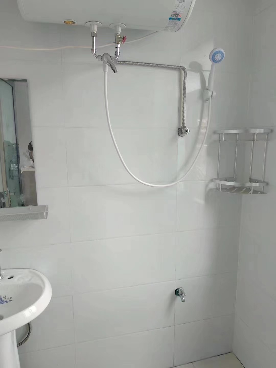 两室一厅一厨一卫