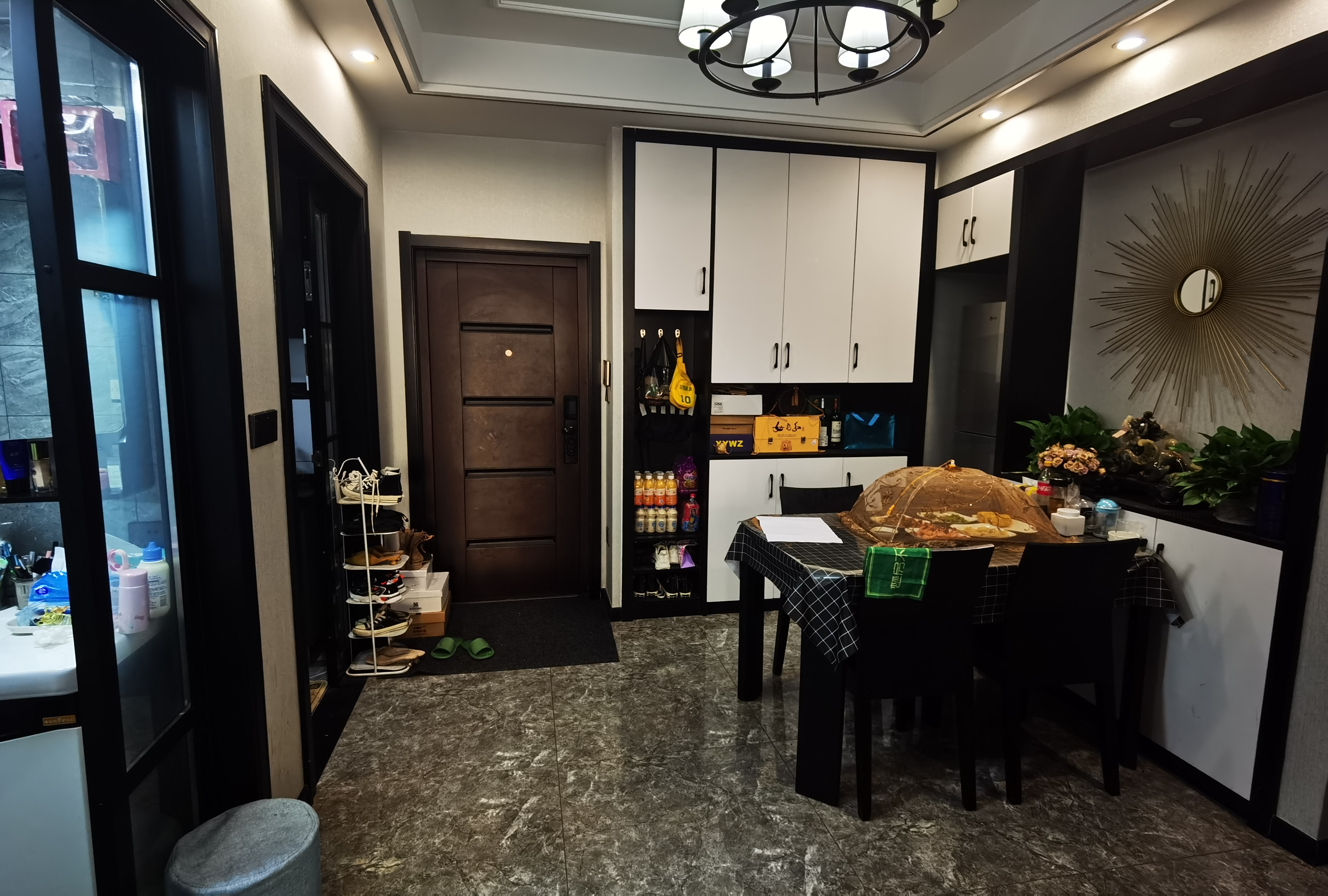 康湾一品精装大两房还可以改三房家里装修的好诚心出售