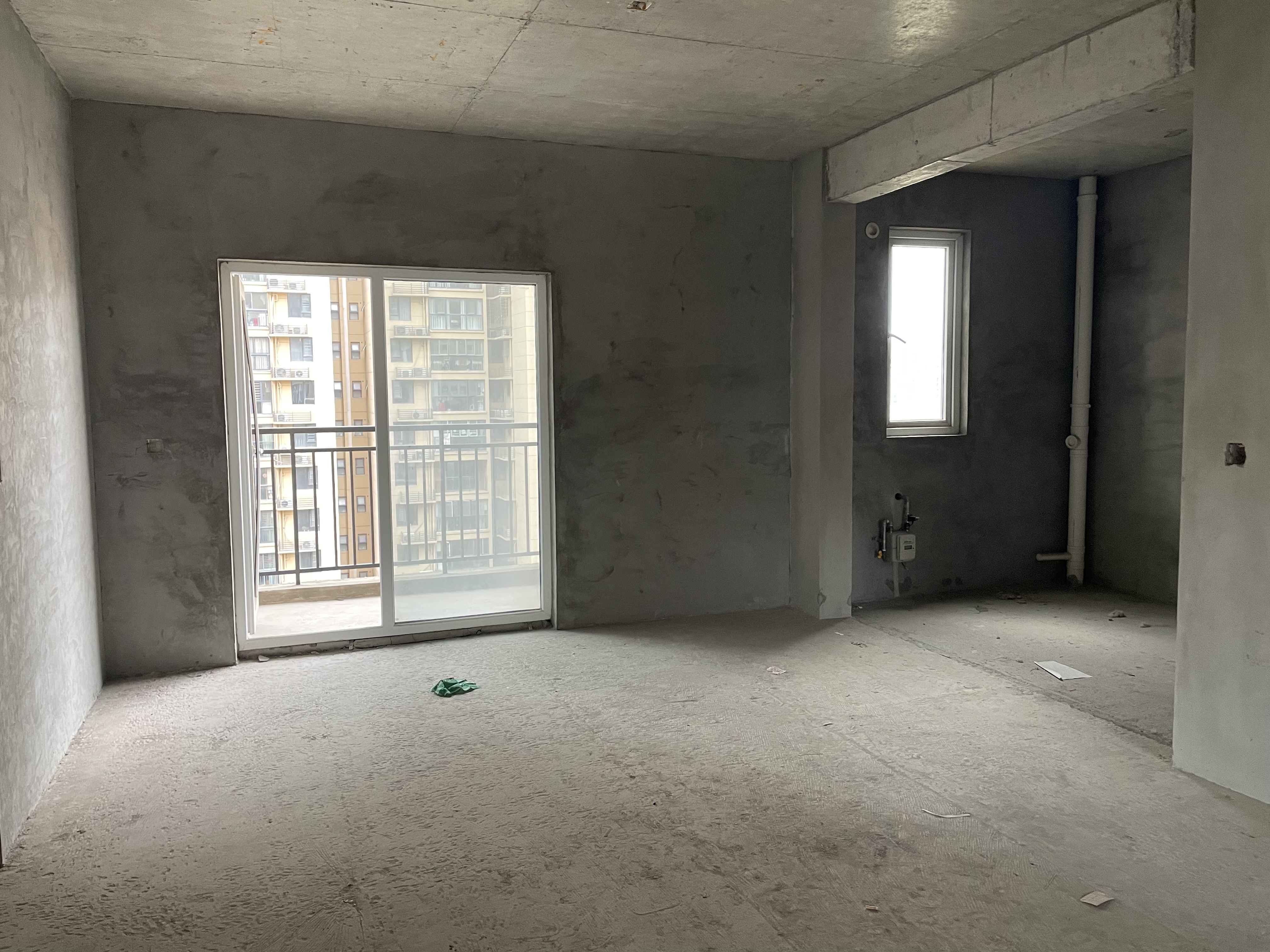 满庭春192平大平层毛坯湖景房没有不喜欢的道理带车位