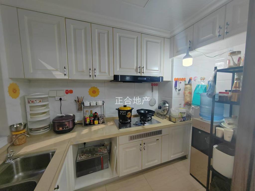 降价了，城南碧桂园，花园洋房，一梯一户，精装四房，单价5500送车位，全屋品牌，南北通透双阳台前后院子，