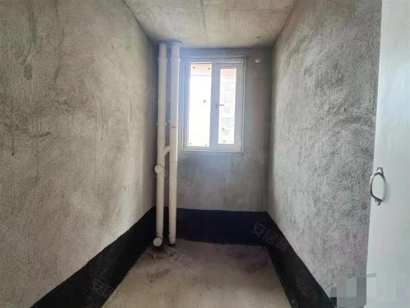 269，降价了，朝阳丽景，边户，单价5200，送大大露台，毛坯三房，南北通透